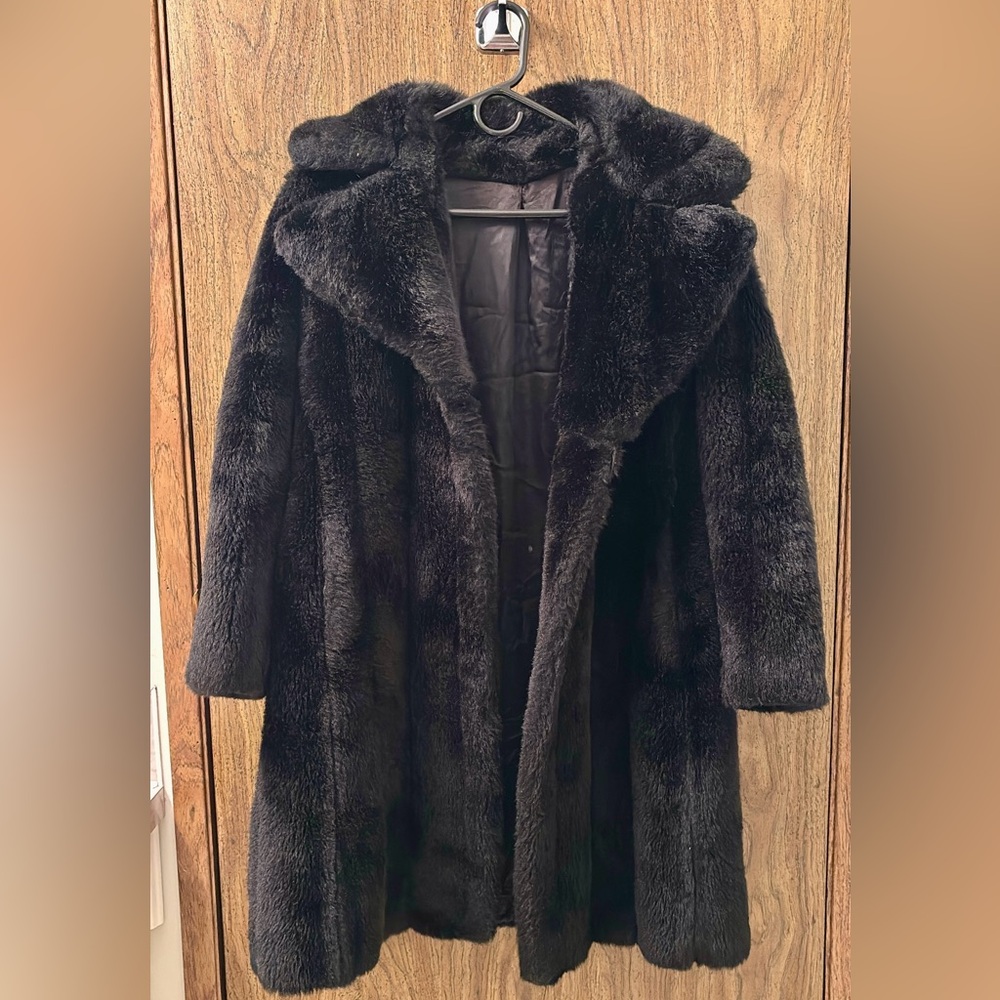 Luxurious Black Faux Fur Coat